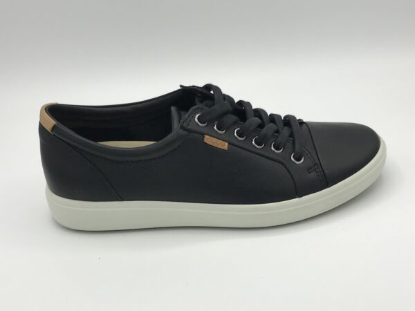 Soft 7 Sneaker - Black